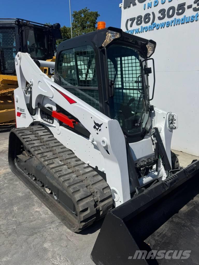 Bobcat T 740 Šmykom riadené nakladače