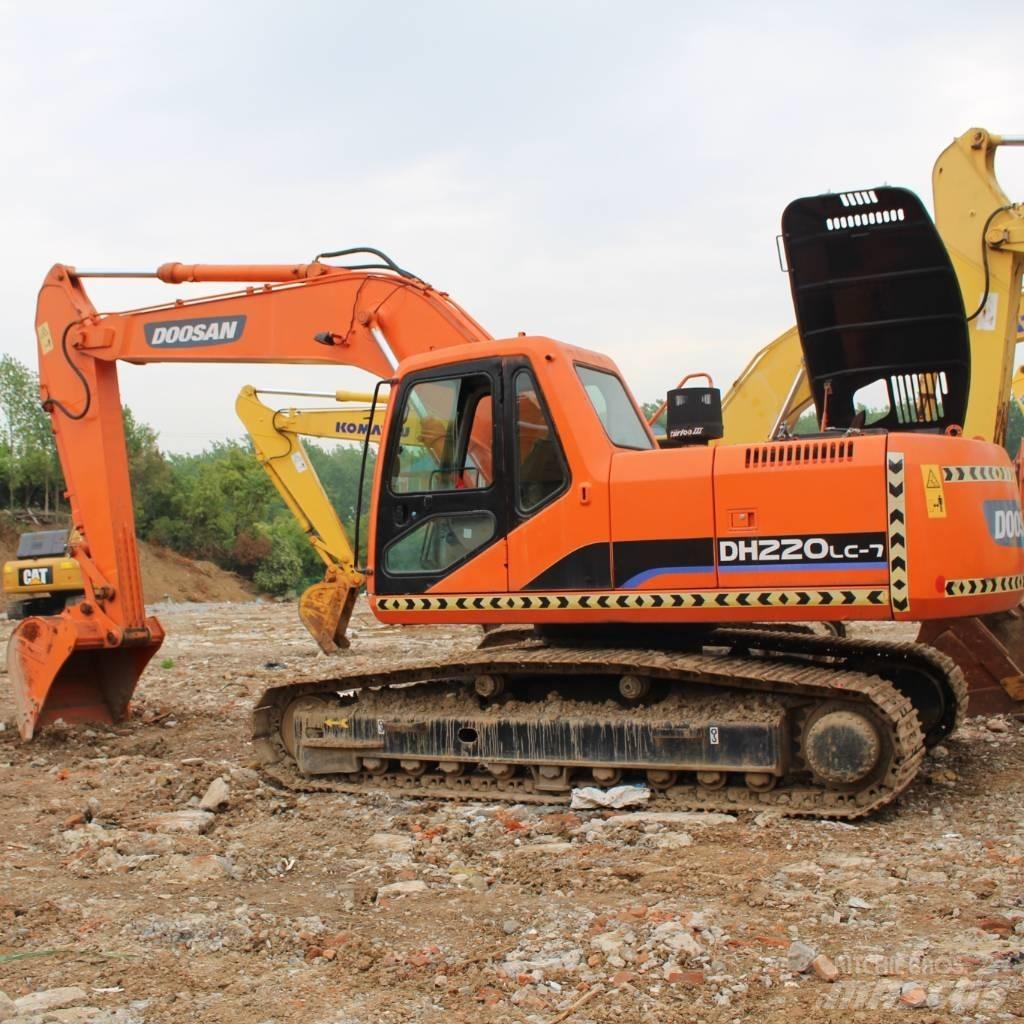 Doosan 220 LC-7 Pásové rýpadlá
