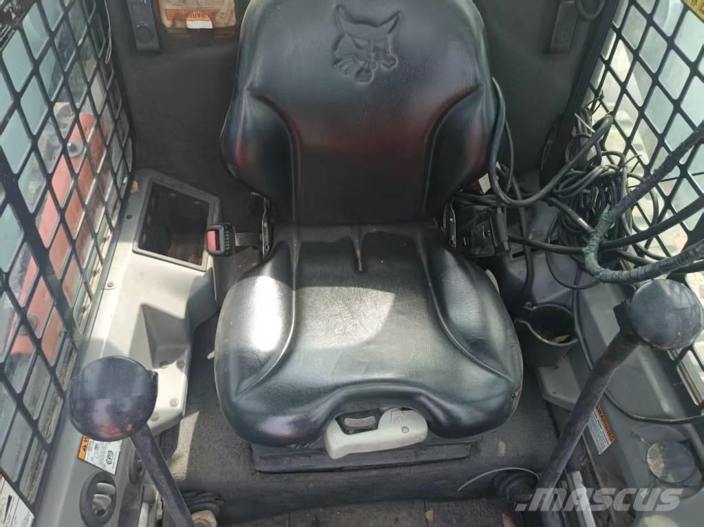 Bobcat T 770 Šmykom riadené nakladače