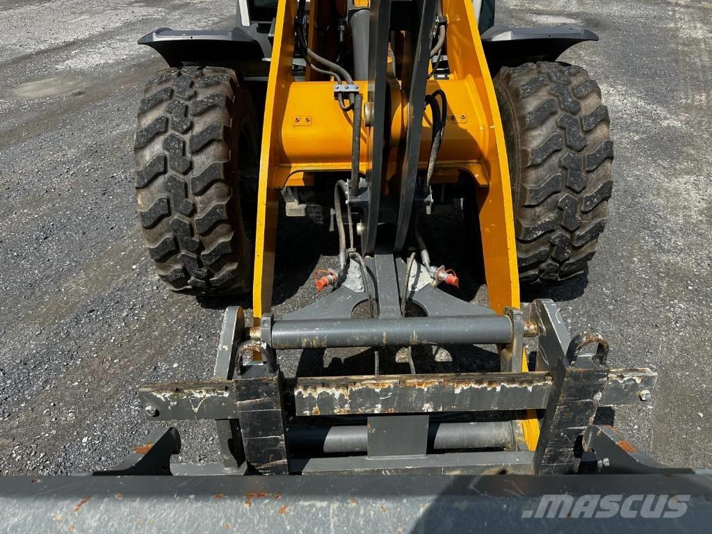 Liebherr 504 Compact Kolesové nakladače