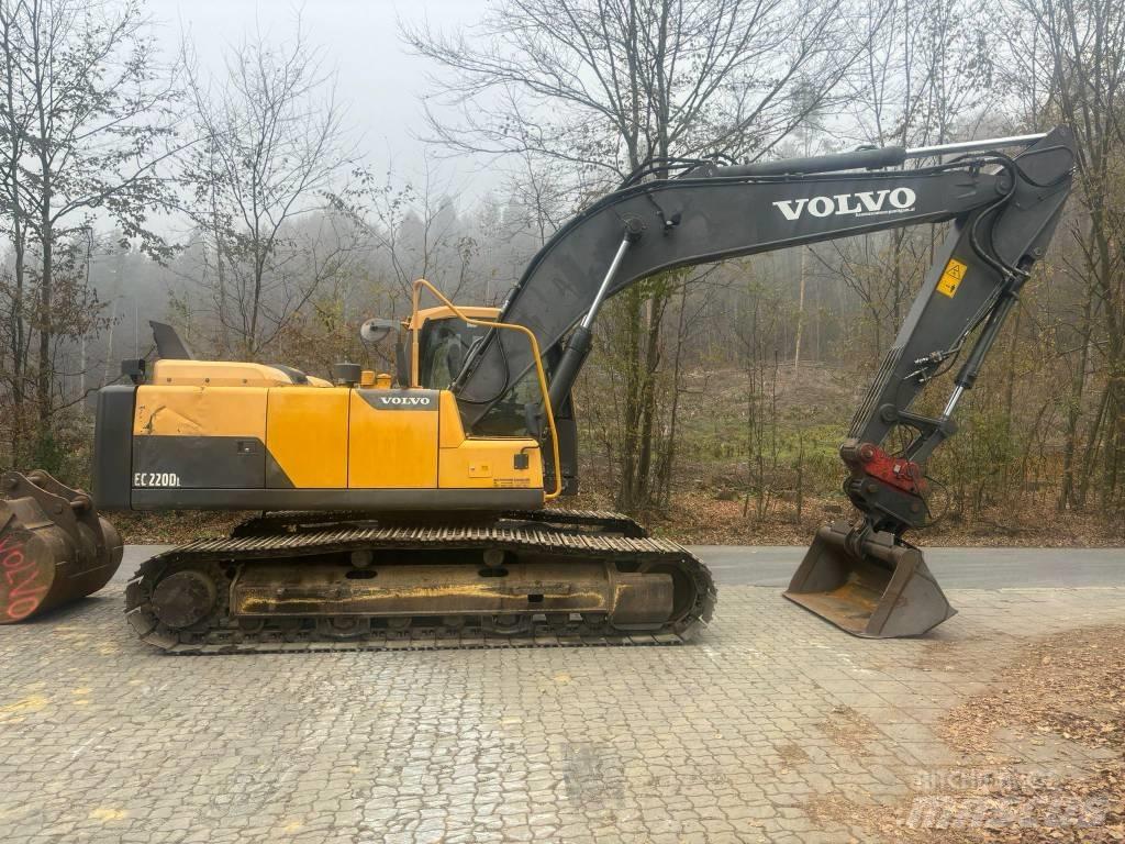 Volvo EC 220 DL Pásové rýpadlá