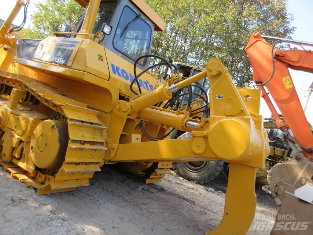 Komatsu D 155A Pásové dozéry