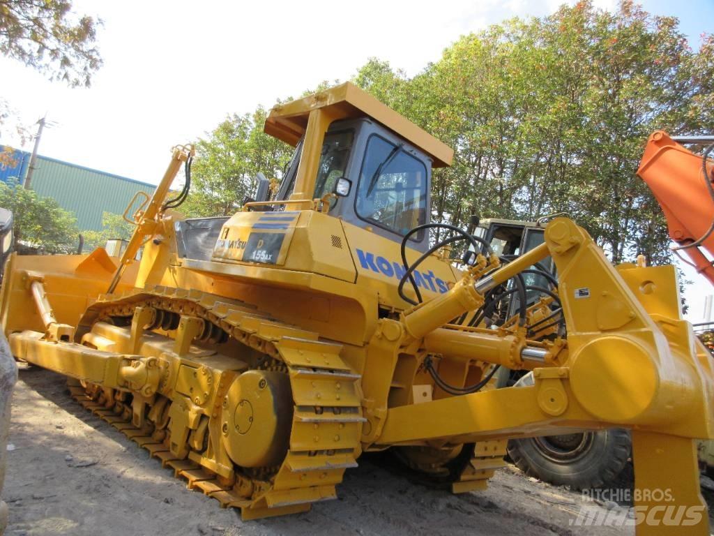 Komatsu D 155A Pásové dozéry