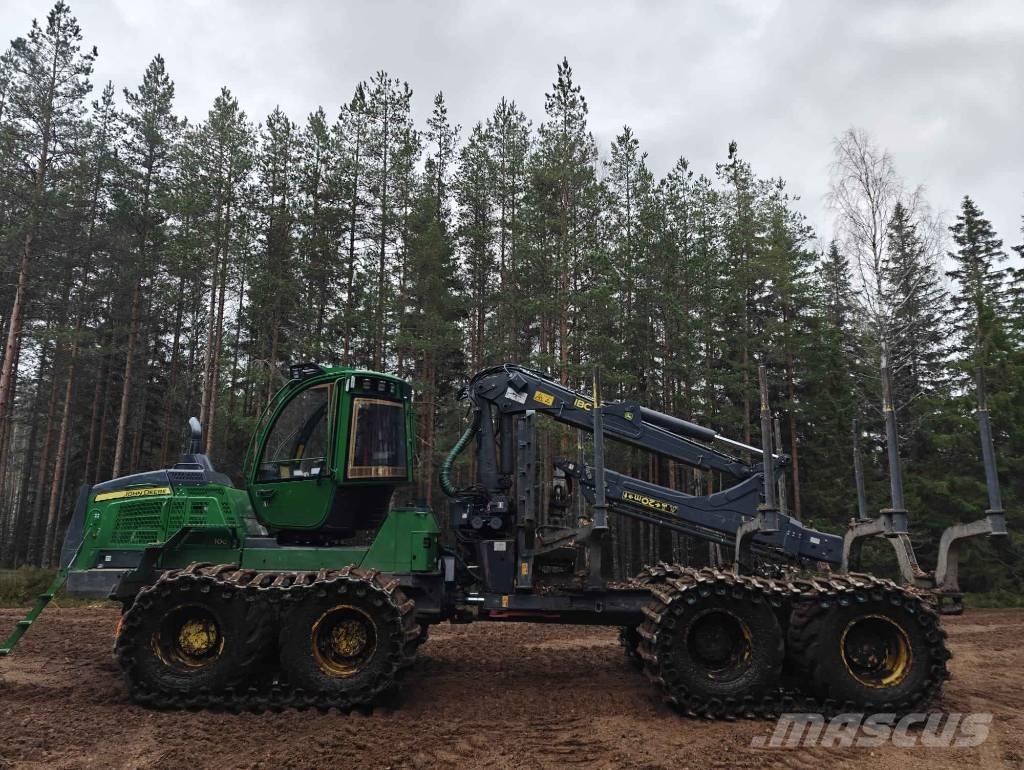 John Deere 1510 G Lesné traktory