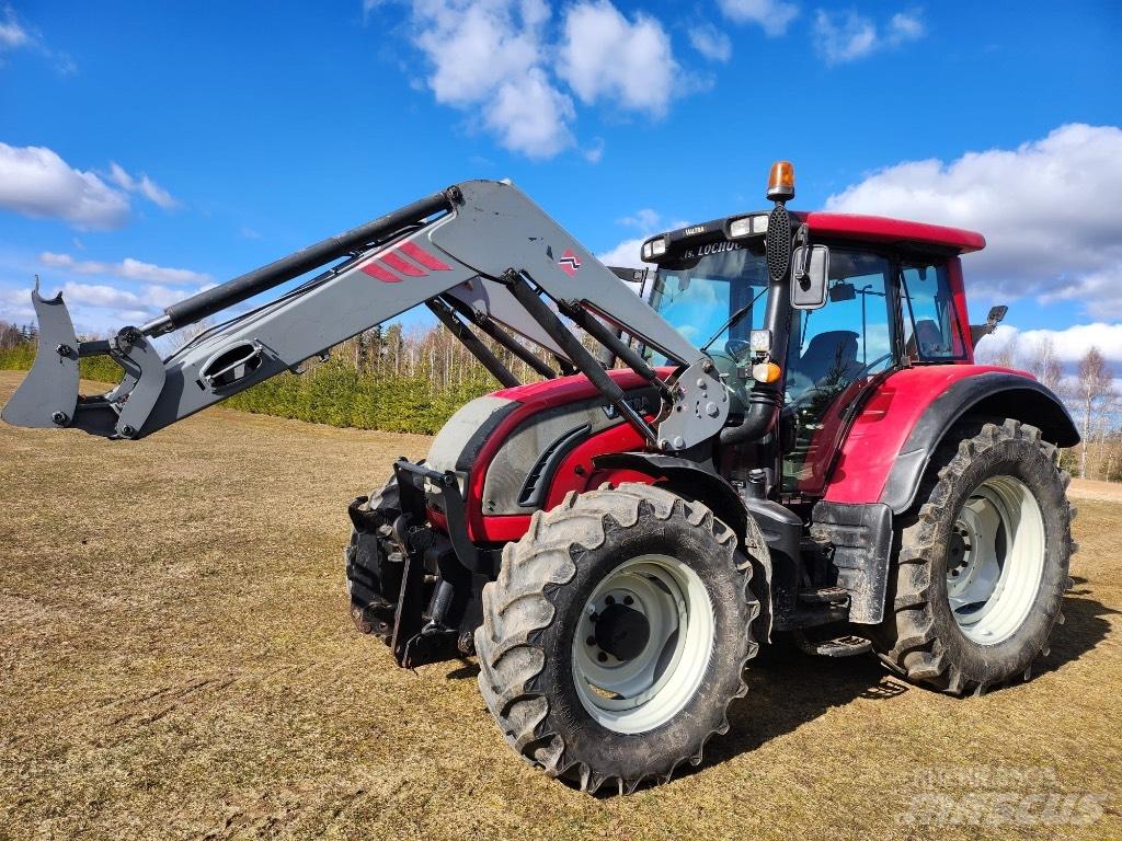 Valtra N122 Versu Traktory