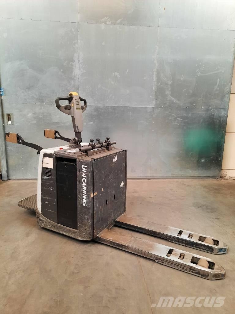 UniCarriers 200PMR Nízkozdvižný vozík s plošinou