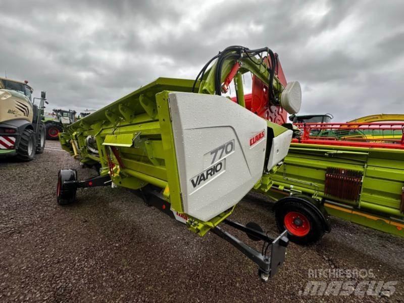 CLAAS LEXION 6700 Kombinované zberacie stroje