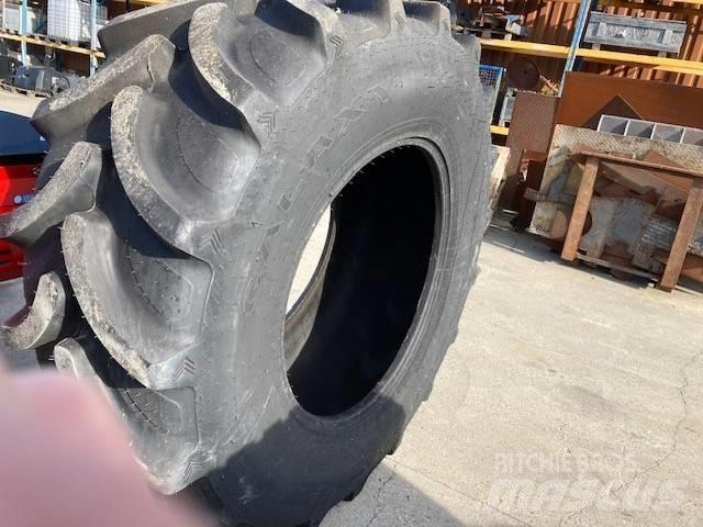 Galaxy 710/70R38 Pneumatiky, kolesá a ráfiky