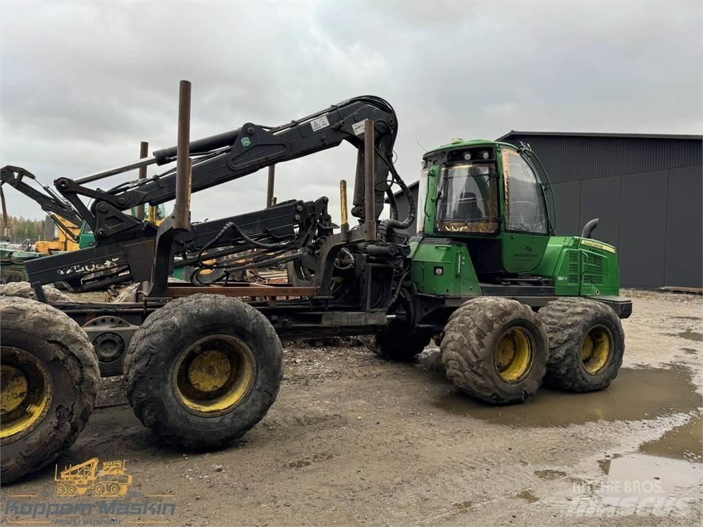 John Deere 1510E Lesné traktory