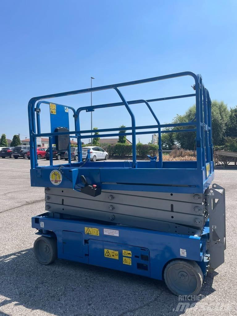 Genie GS 2646 Nožnicové zdvíhacie plošiny
