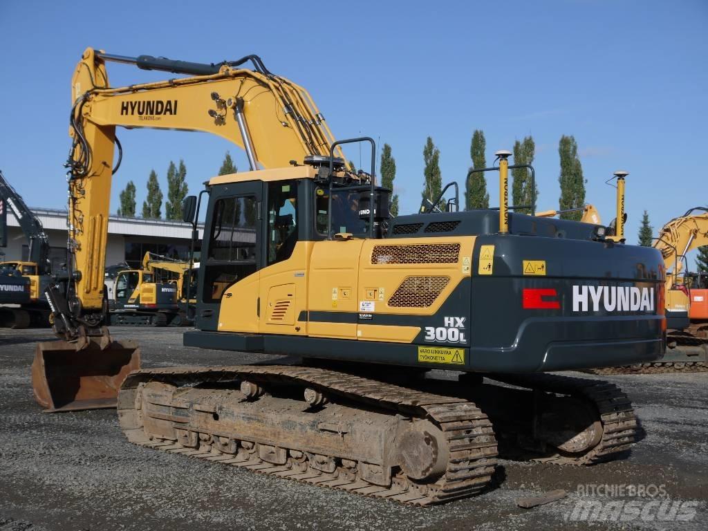 Hyundai HX 300 L Pásové rýpadlá
