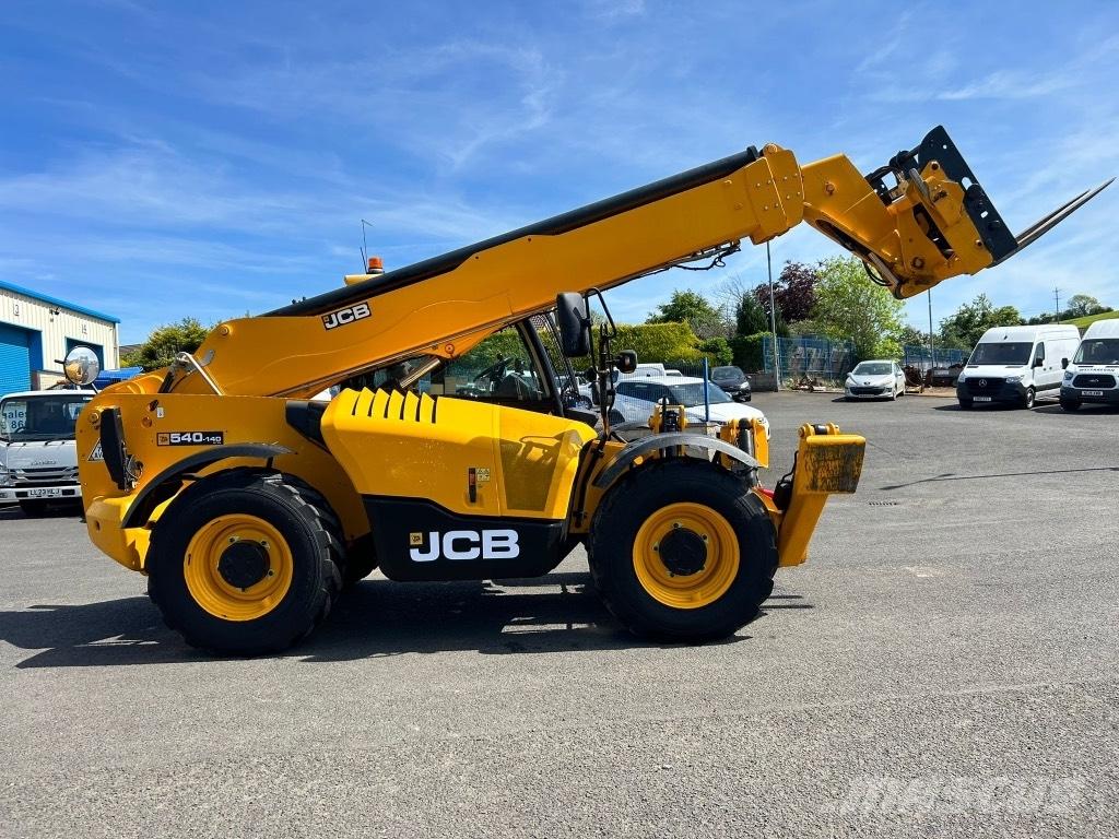 JCB 540-140 Sway / AC Teleskopické manipulátory
