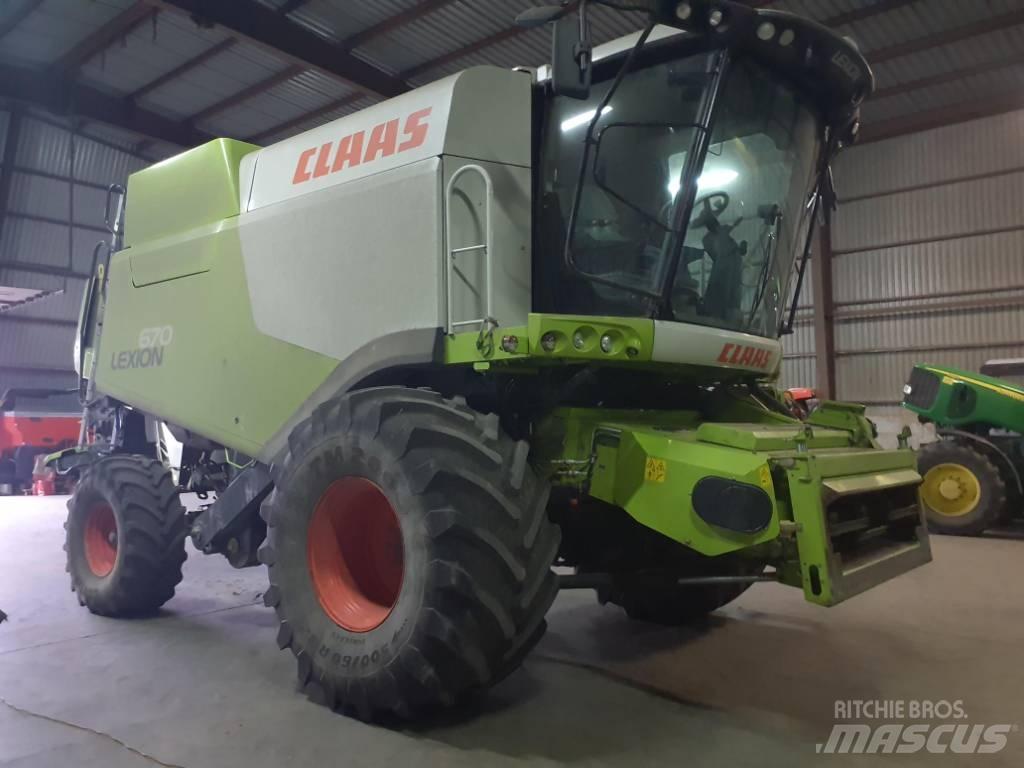 CLAAS Lexion 670 Kombinované zberacie stroje