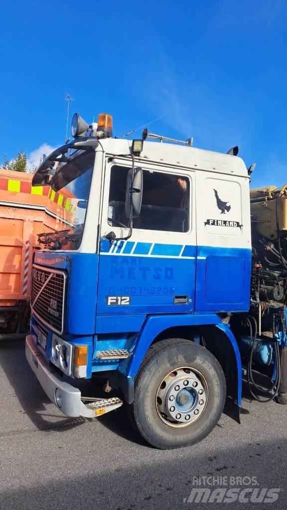 Volvo F 12 Autožeriavy, hydraulické ruky