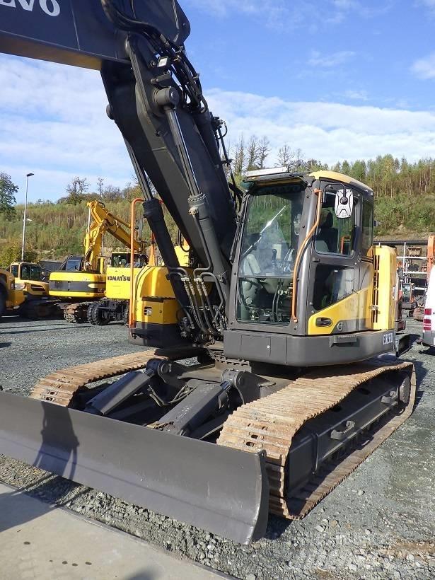 Volvo ECR 235 D Pásové rýpadlá
