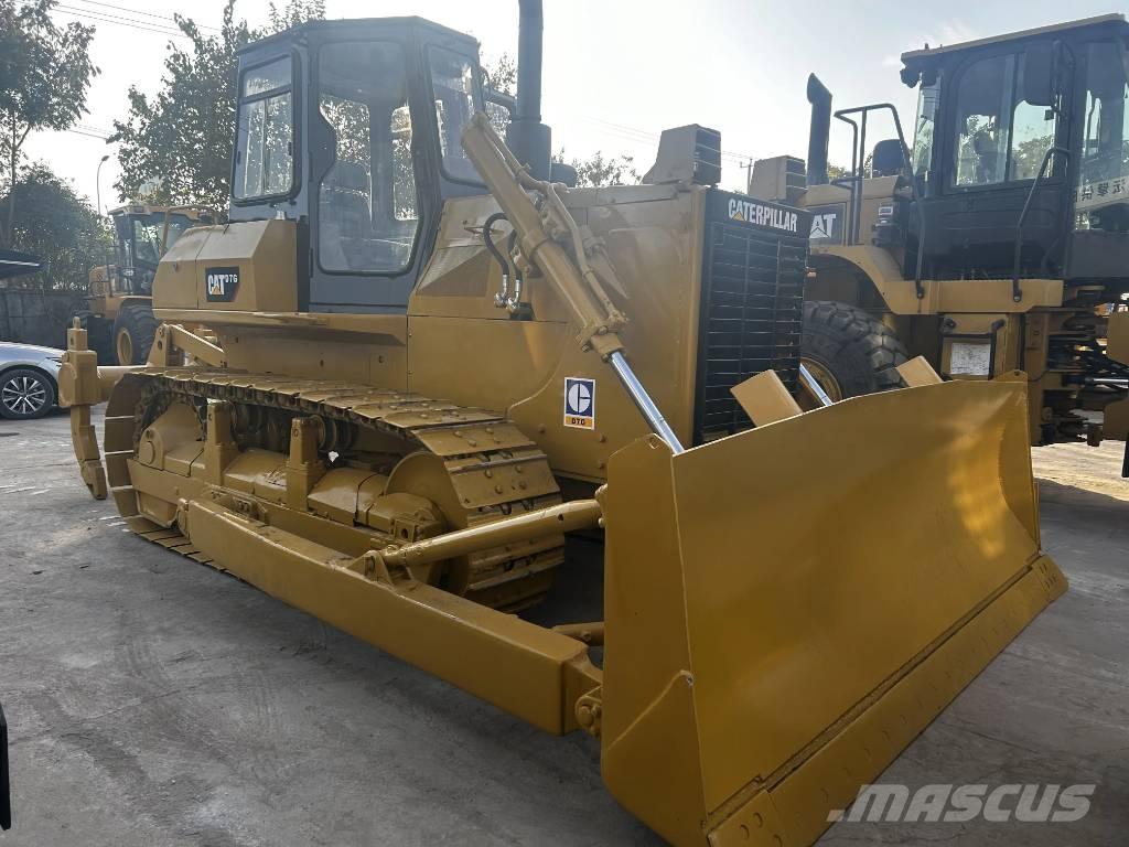 CAT D7G Pásové dozéry