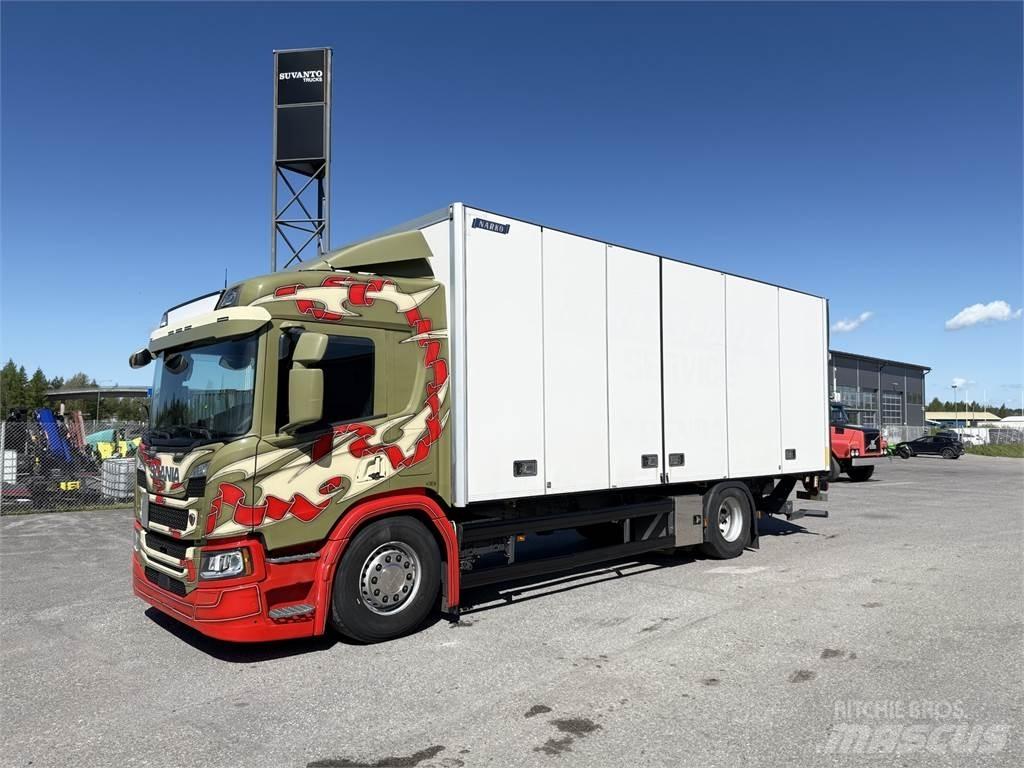 Scania P320 4X2 Skriňová nadstavba