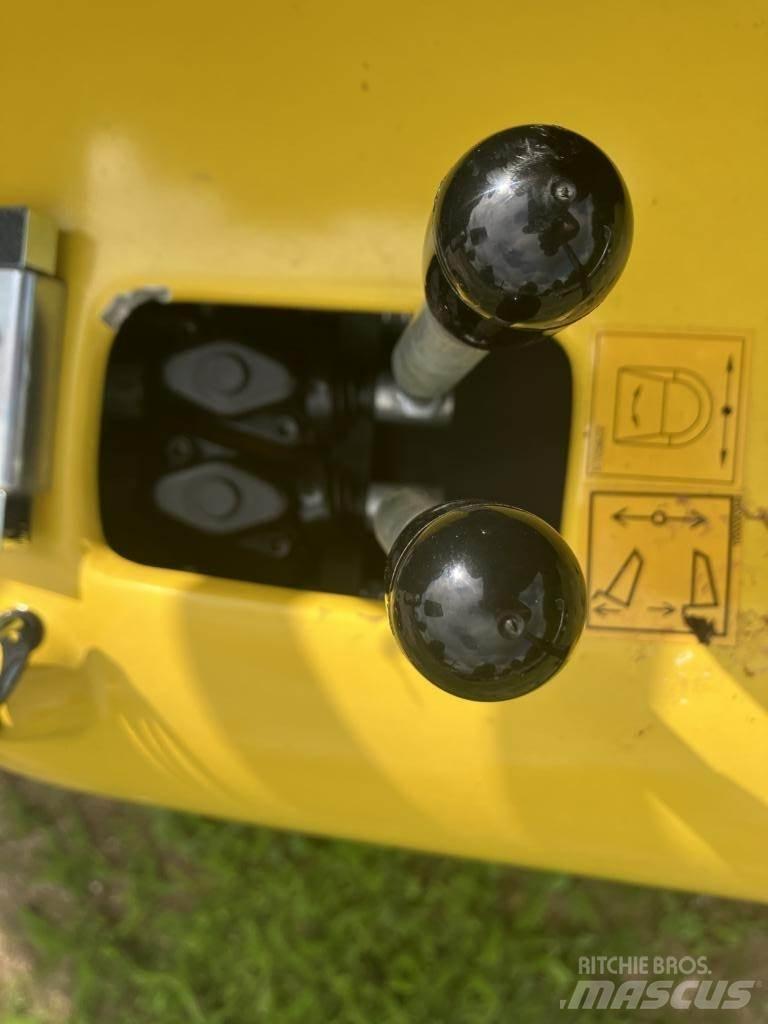 Wacker 1501 Ďalšie poľnohospodárske stroje