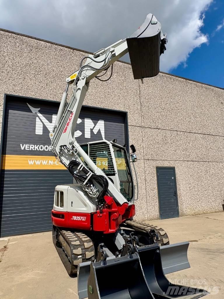 Takeuchi TB 257 FR Mini rýpadlá < 7t