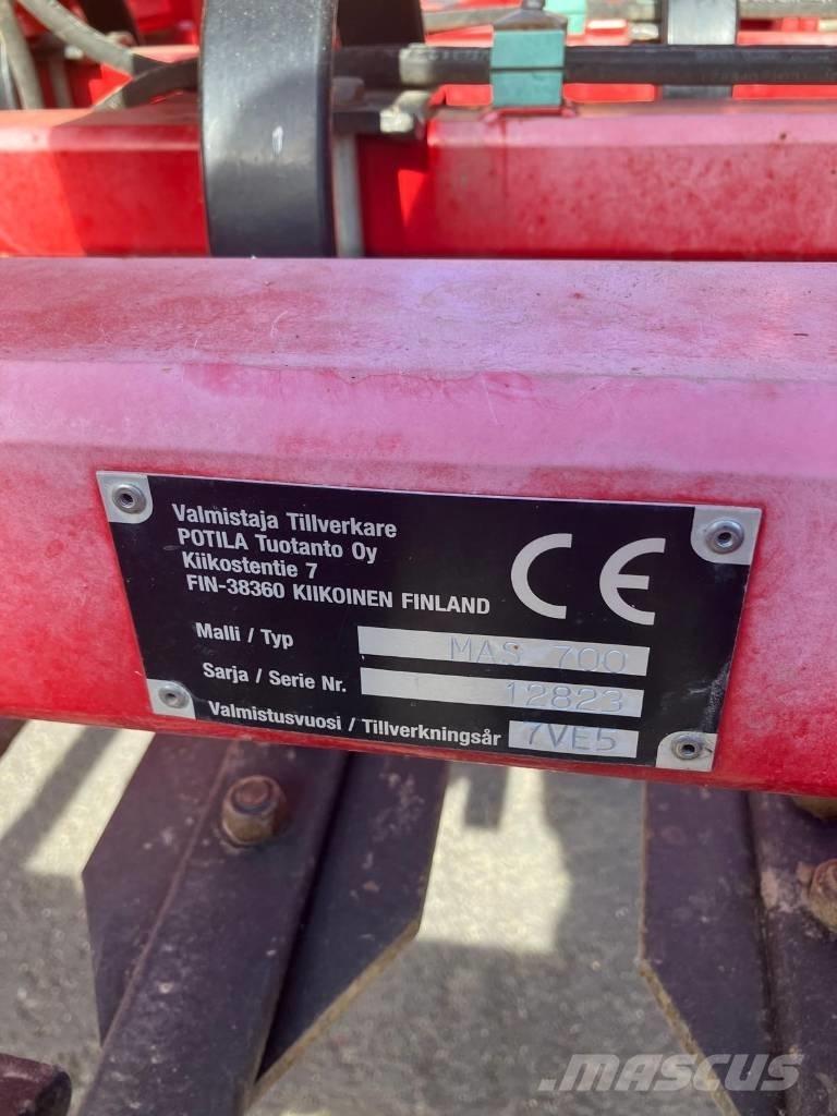Potila Master 700 H Brány