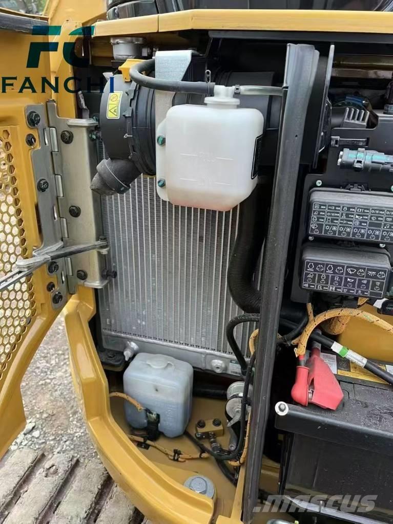 CAT 303 Mini rýpadlá < 7t