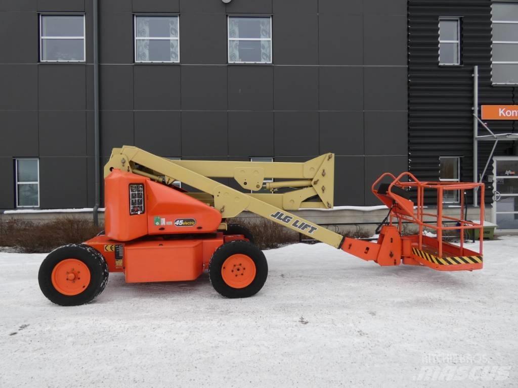 JLG E 45E  Bomlift Kĺbové plošiny