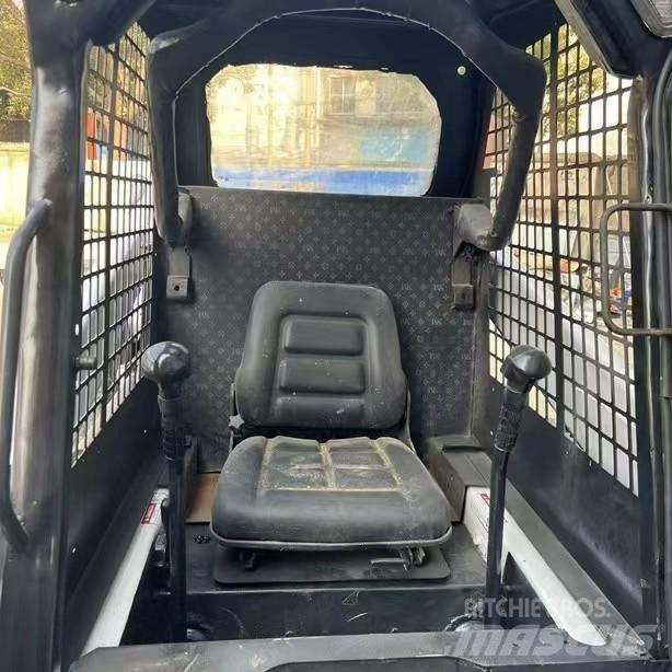 Bobcat S 160 Šmykom riadené nakladače