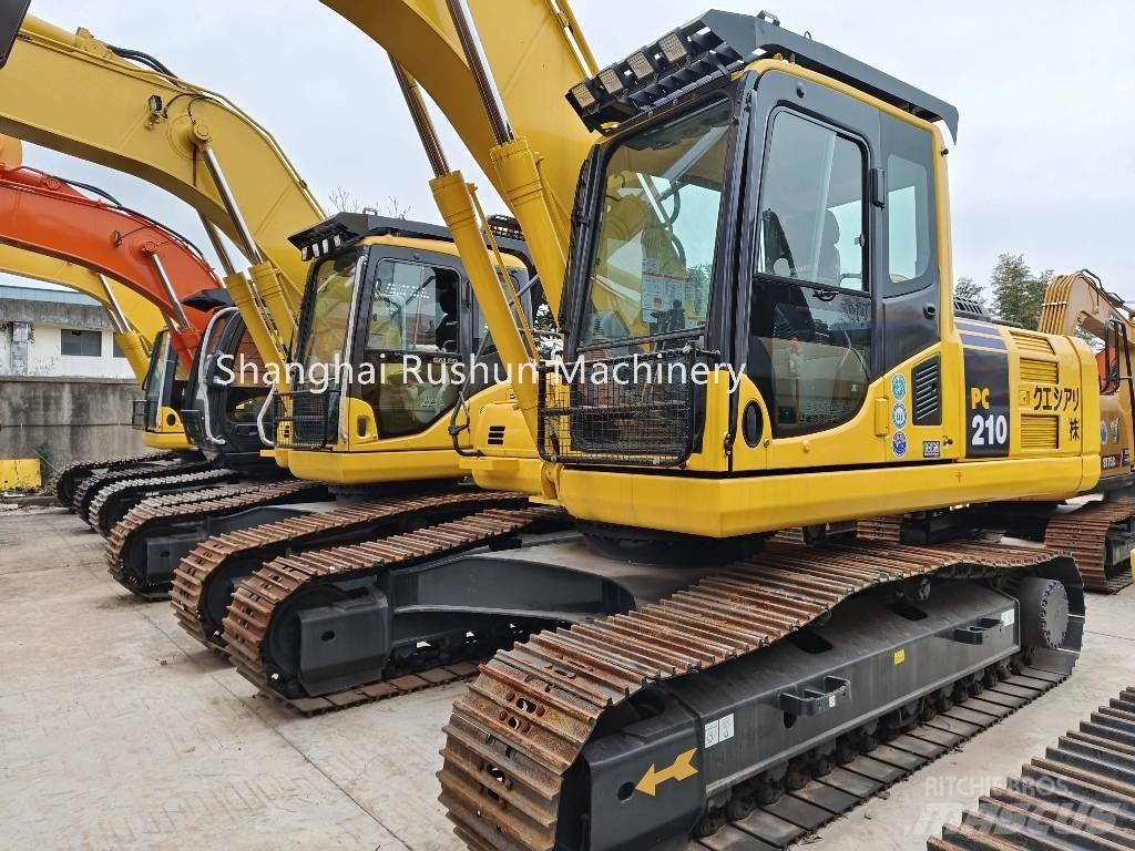 Komatsu PC210-8 Pásové rýpadlá