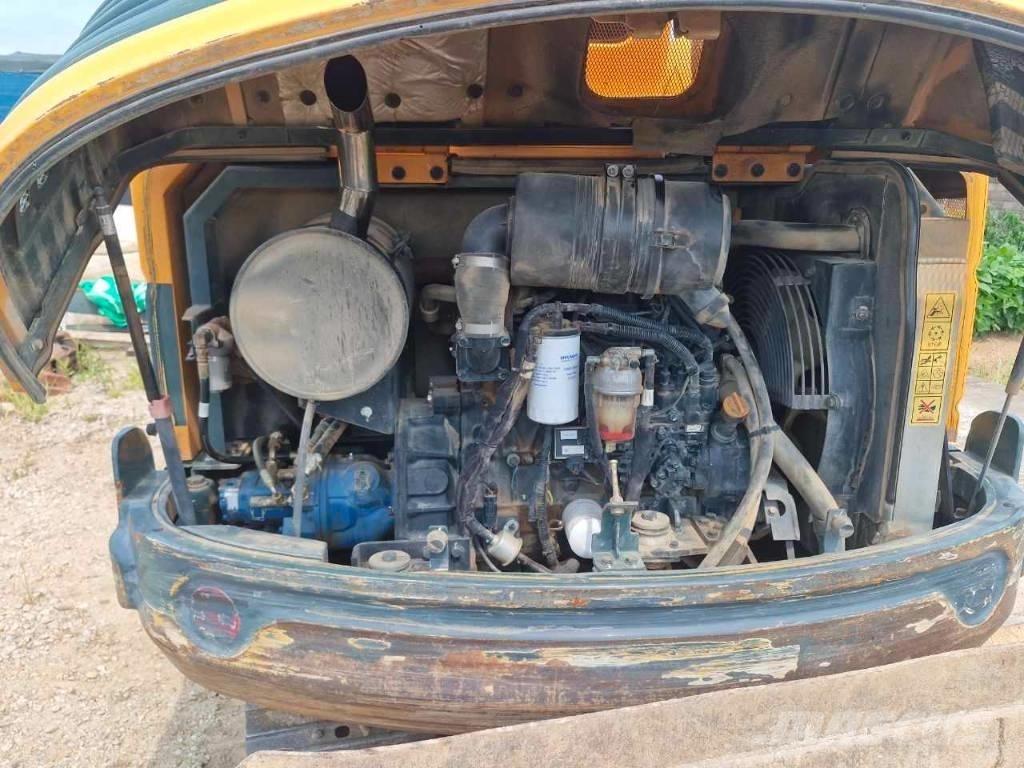 Hyundai Robex 55 Mini rýpadlá < 7t