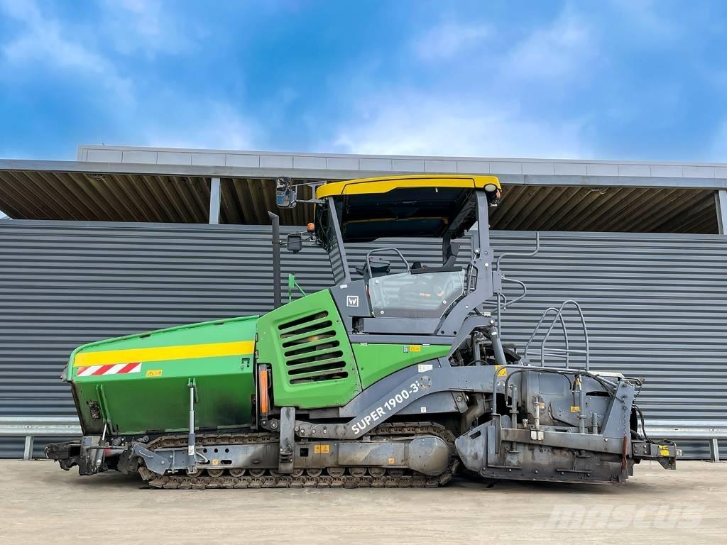 Vögele SUPER 1900-3I Finišéry