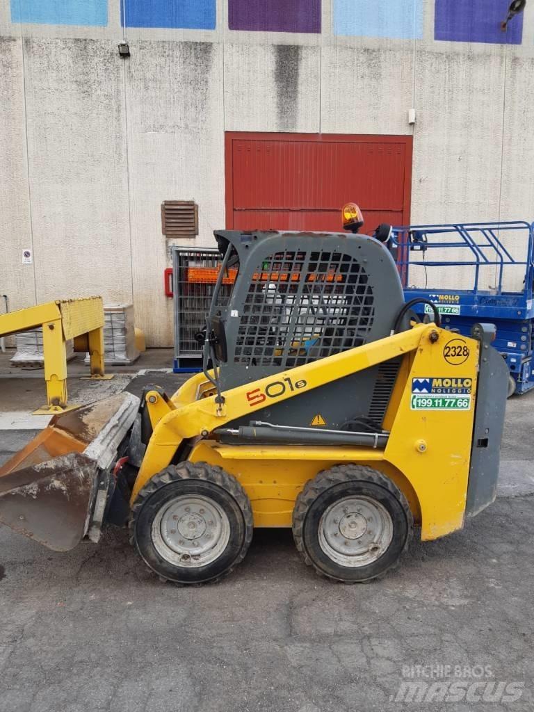 Neuson 501 S Šmykom riadené nakladače