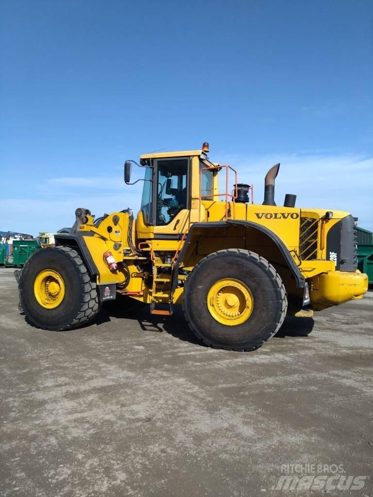 Volvo L 220 F Kolesové nakladače