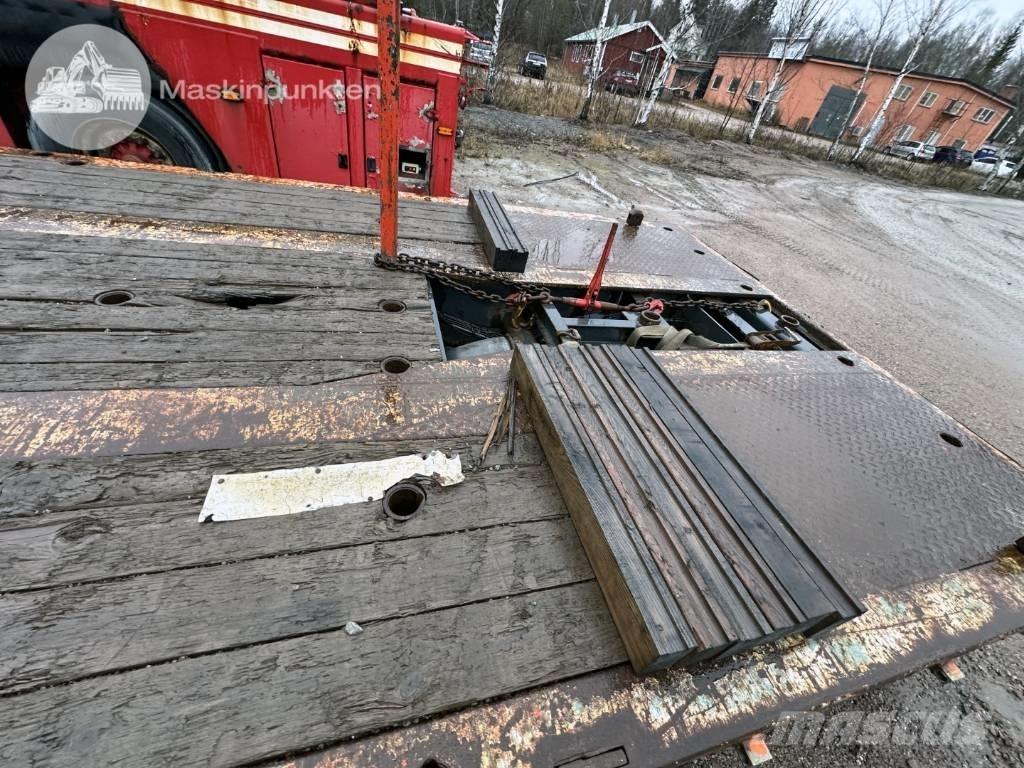 Briab Jumbotrailer Podvalníkové návesy