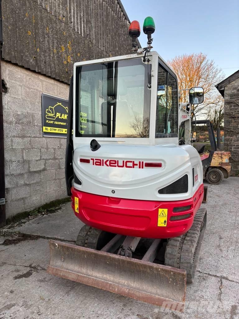 Takeuchi TB 230 Mini rýpadlá < 7t