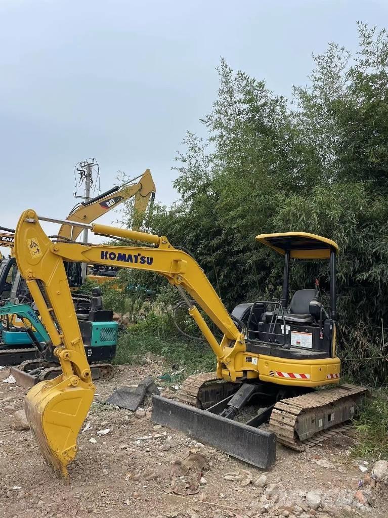 Komatsu PC35 Mini rýpadlá < 7t