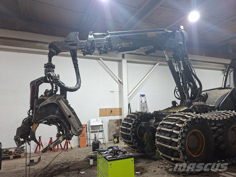 Ponsse Bear 8W Harvestory