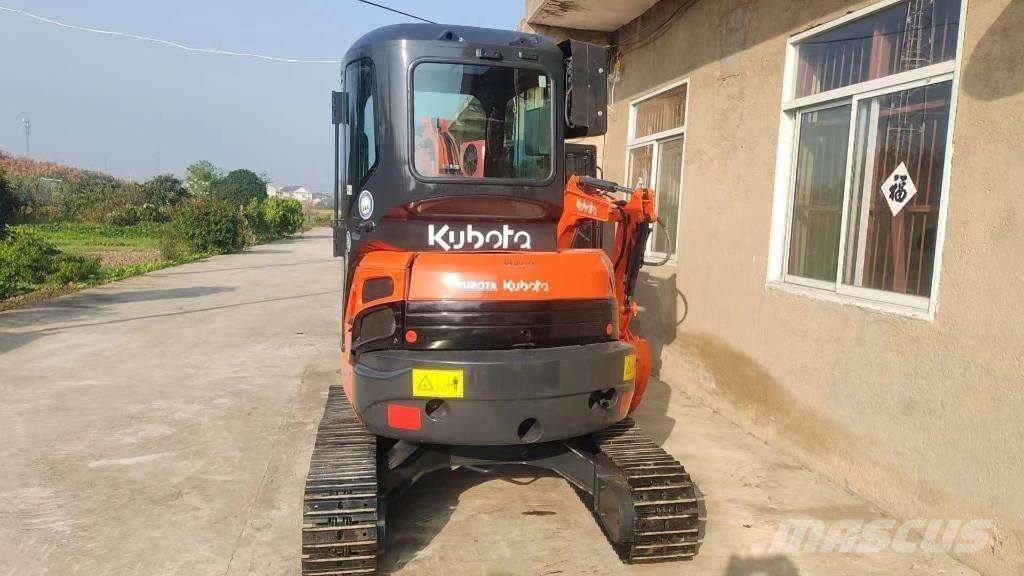 Kubota U 35 Mini rýpadlá < 7t