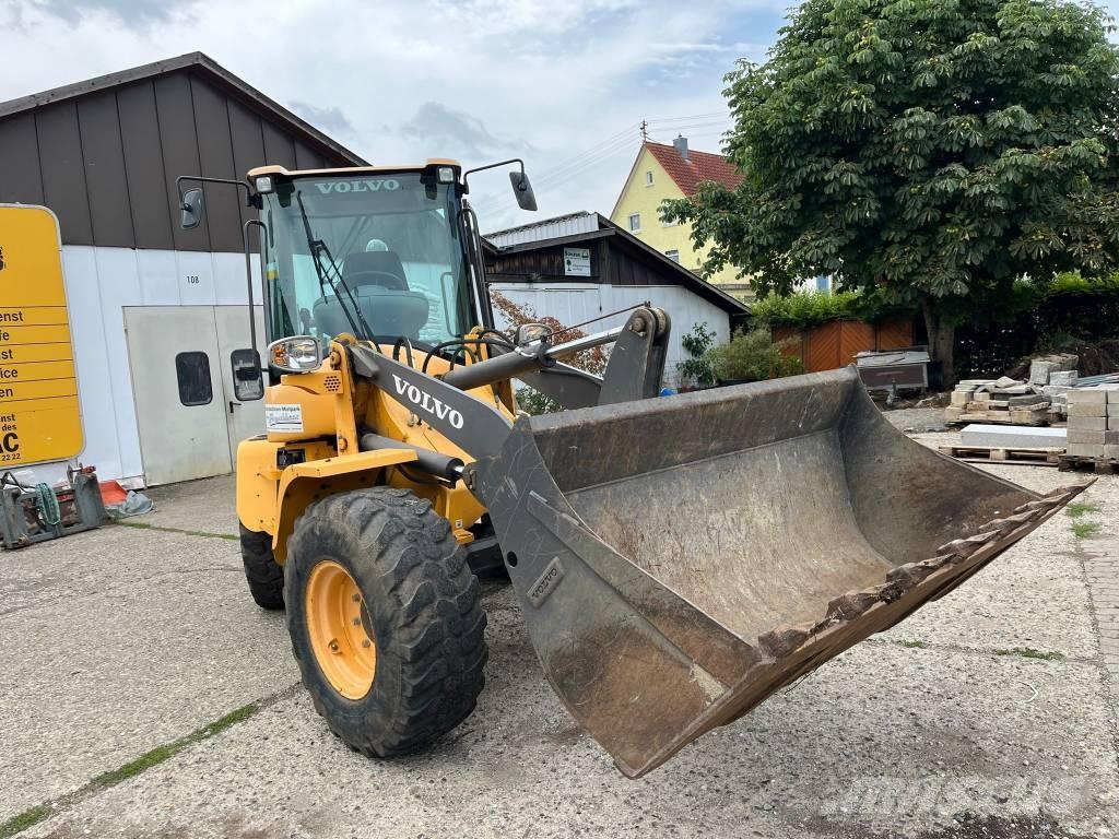 Volvo L 35 G Kolesové nakladače