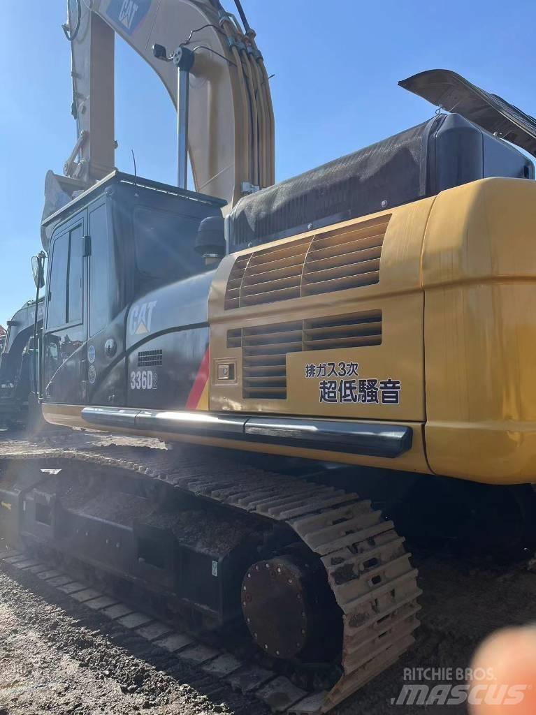 CAT 336D2 Pásové rýpadlá