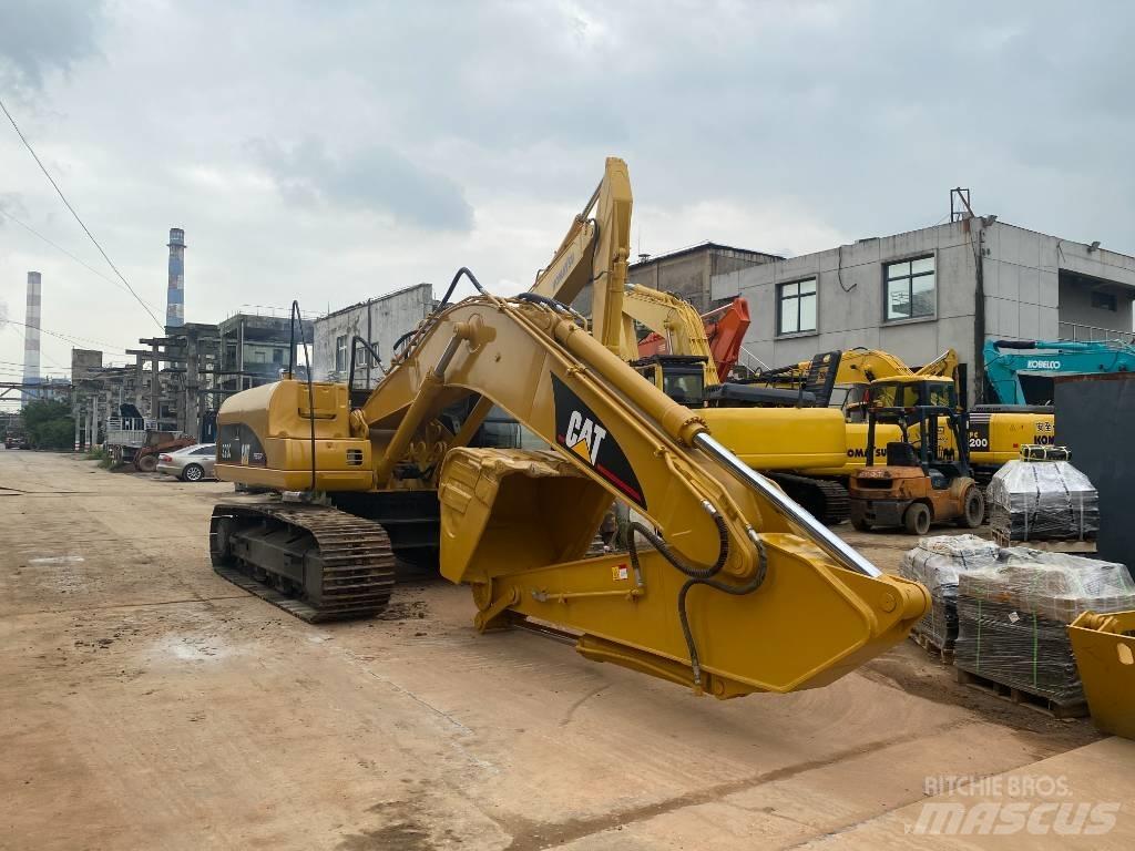 CAT 320 C Pásové rýpadlá