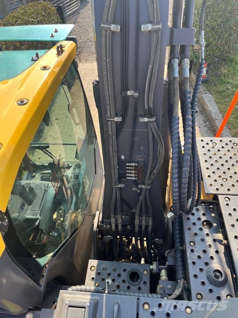 Volvo ECR 145 Pásové rýpadlá