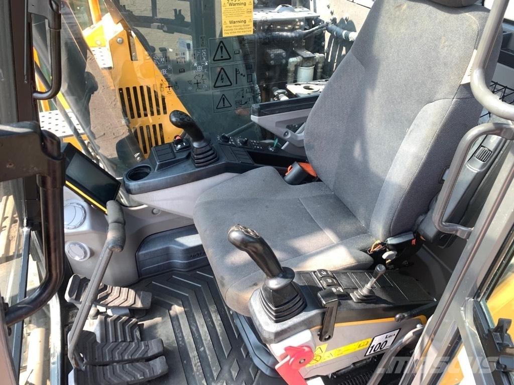 Volvo ECR 145 Pásové rýpadlá