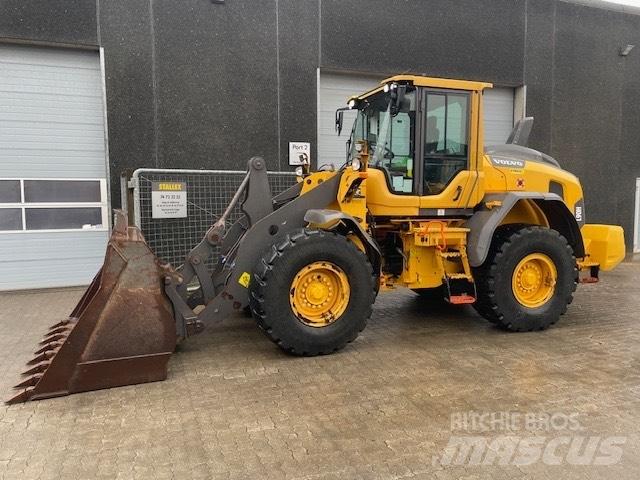 Volvo L90H Kolesové nakladače