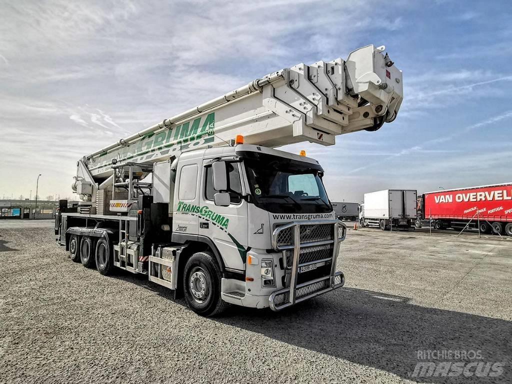 Bronto S70 XDT Kompaktné samohybné kĺbové plošiny