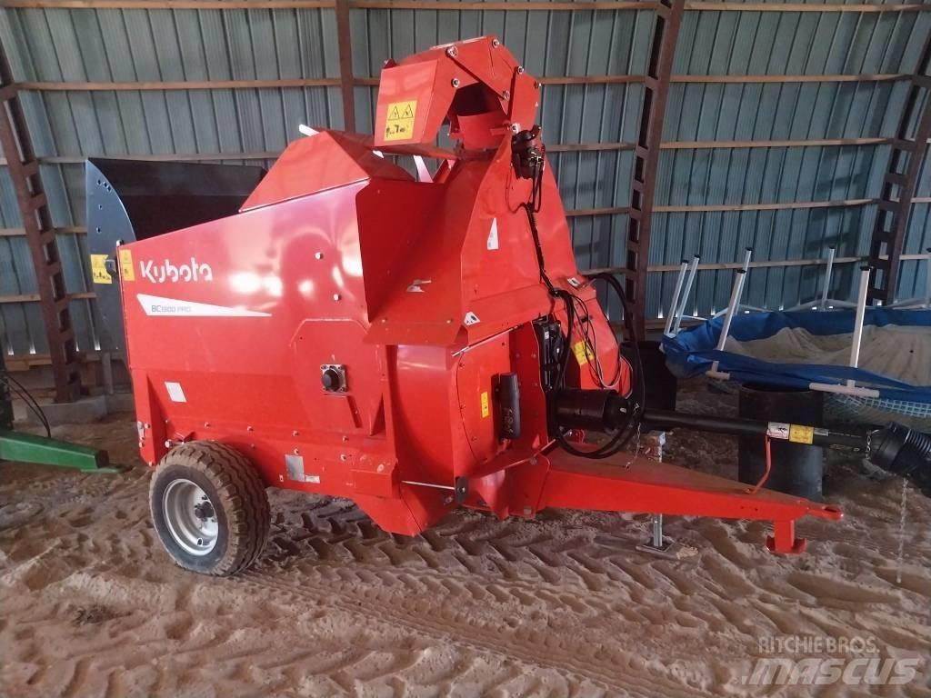 Kubota BC 1300 PRO Drviče a rezače balíkov