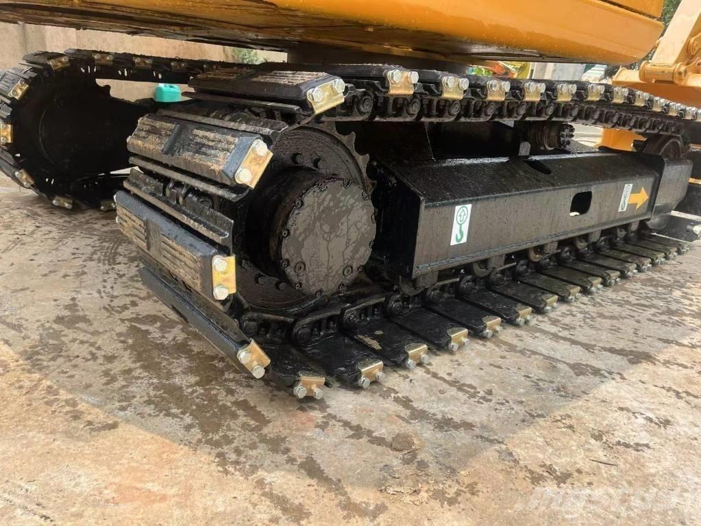 CAT 307 D Pásové rýpadlá