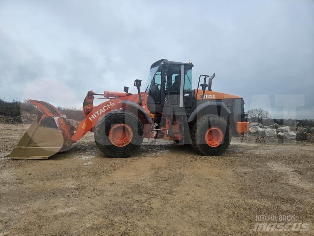 Hitachi ZW 220 Kolesové nakladače