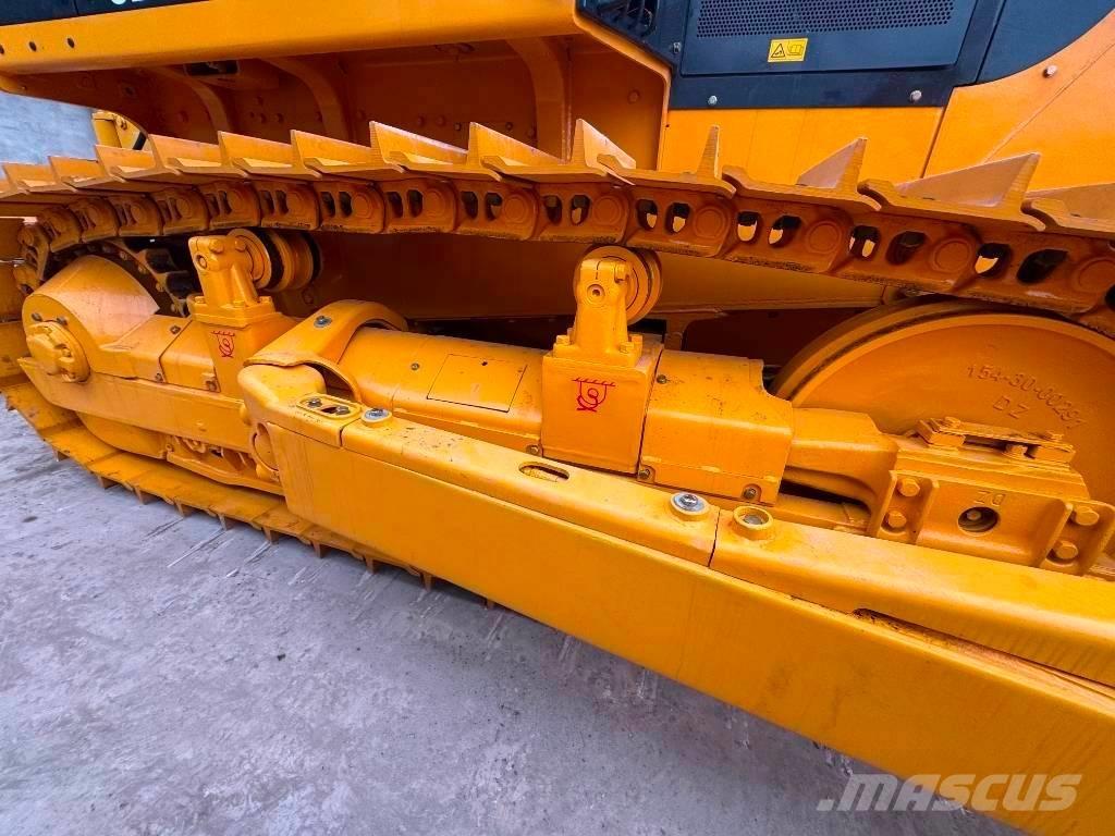 Shantui SD 22 F Pásové dozéry