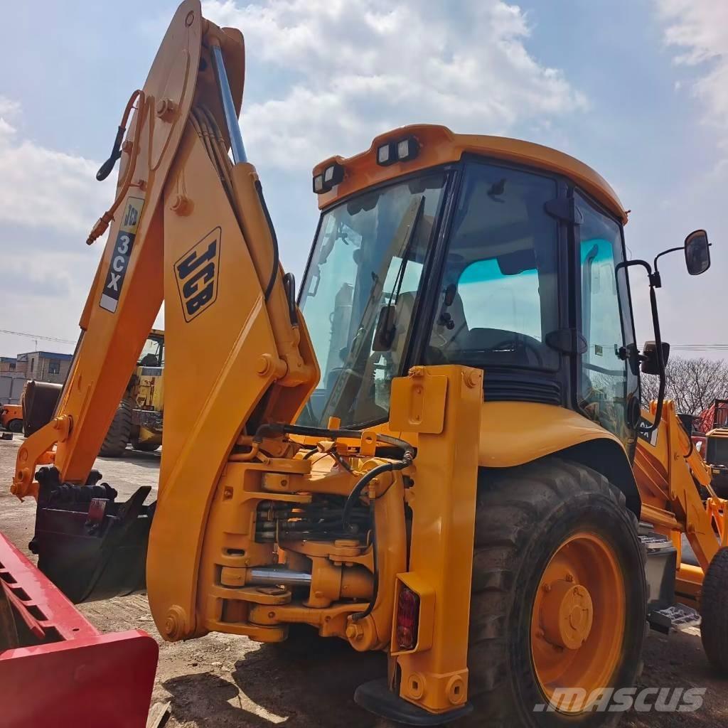 JCB 3 CX Rýpadlo-nakladače