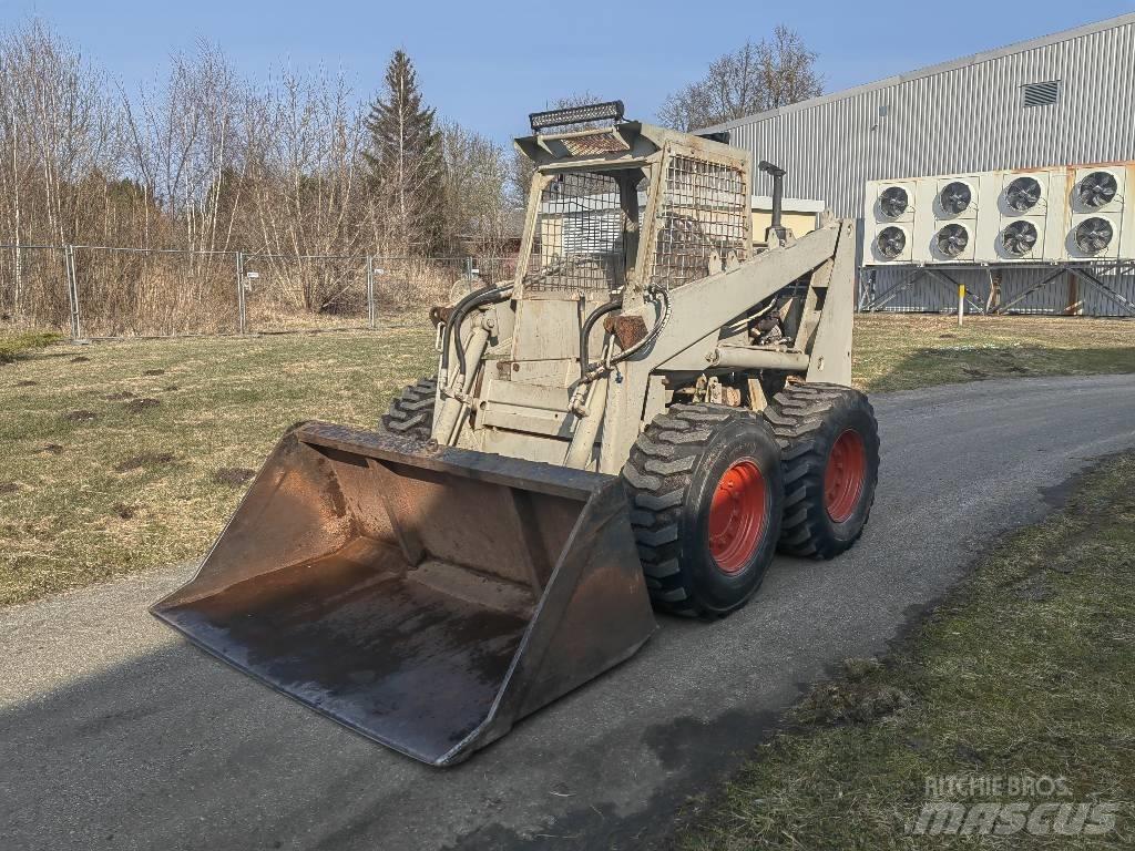 Bobcat M 970 Šmykom riadené nakladače